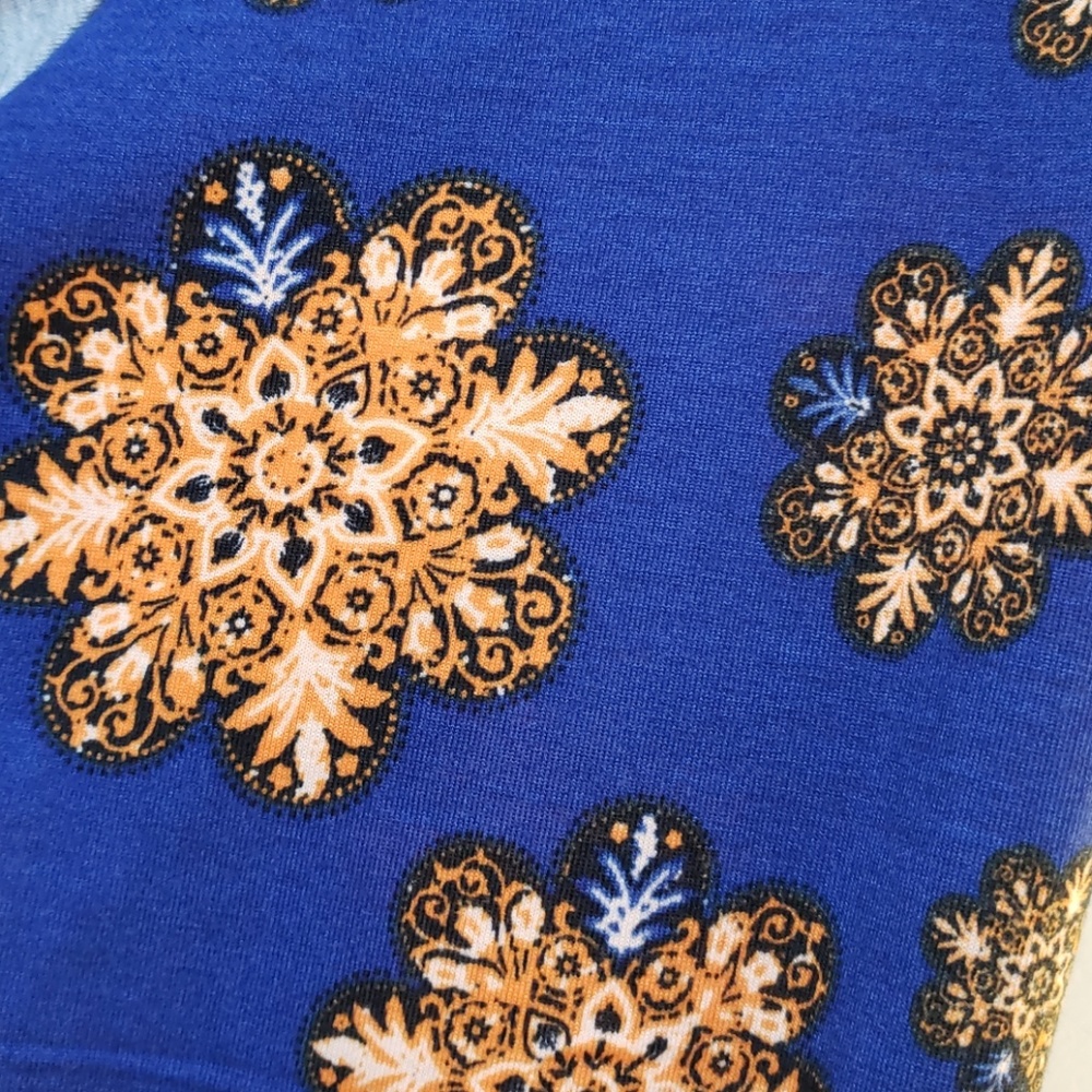 Lularoe L Randy *never worn* - Picture 3 of 4